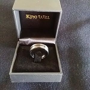 Titanium men's wedding band